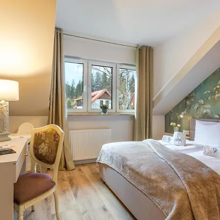 Pod Reglami 12 Invest Apartment *